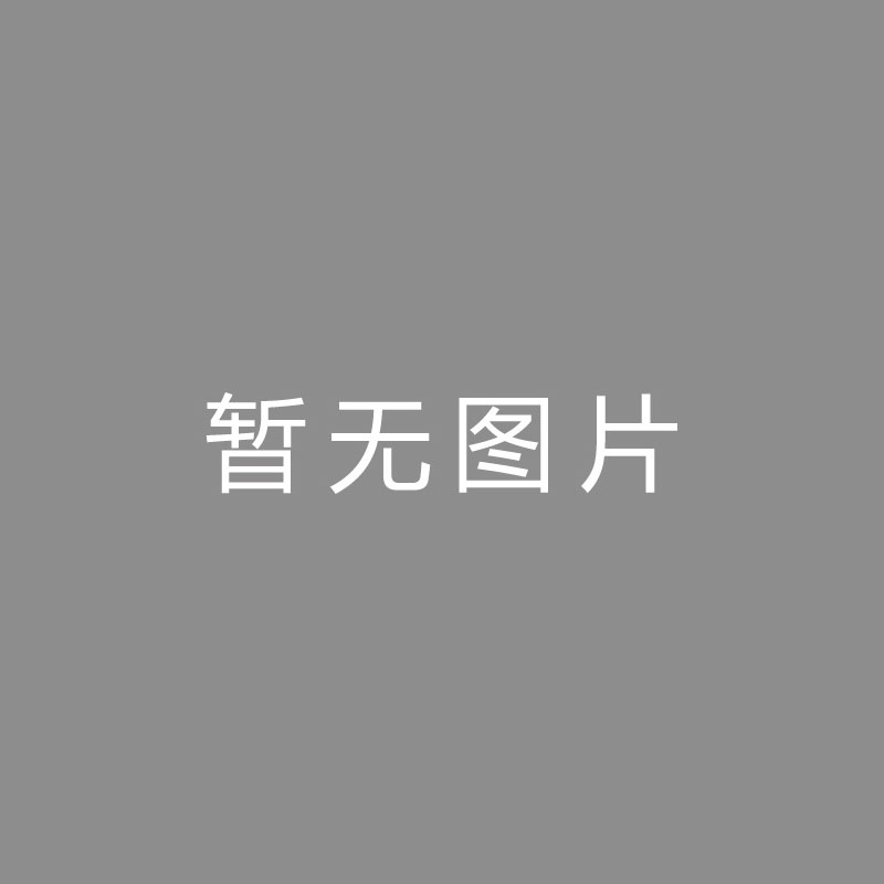 🏆全景 (Wide Shot)微博杯2022年赛事回忆携手各方探究电竞商业新赛道本站